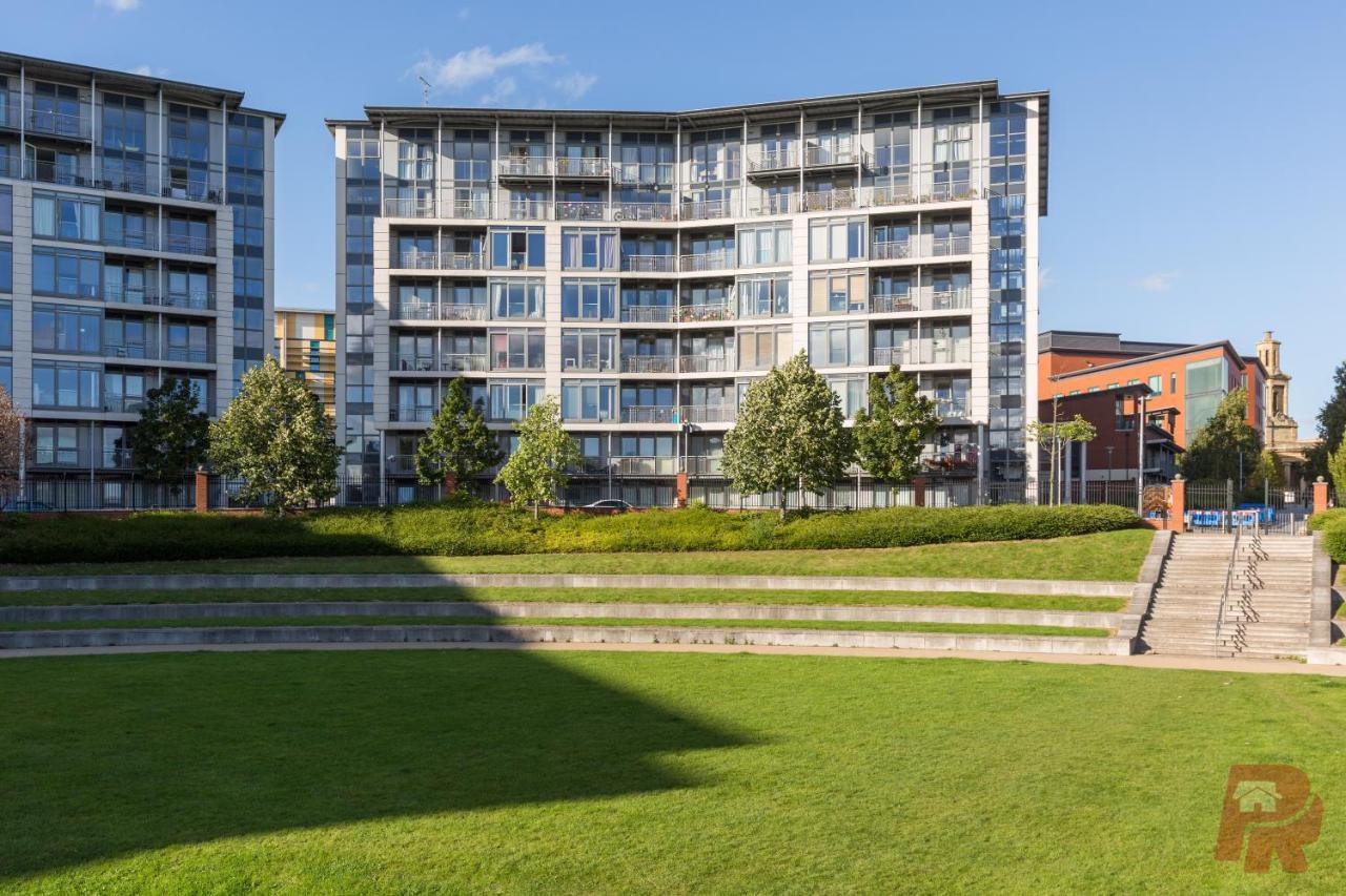 Birmingham City Apartment Skyline Views - Free Parking & Balcony Dış mekan fotoğraf